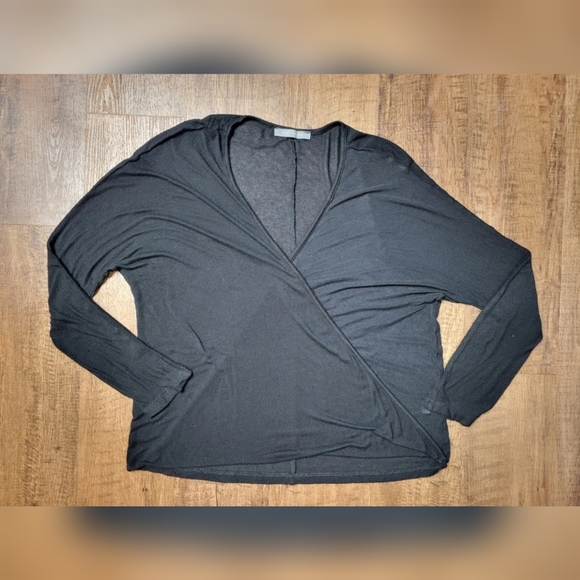 FREE W BUNDLE Suzy Shier wrap sweater - Picture 1 of 8